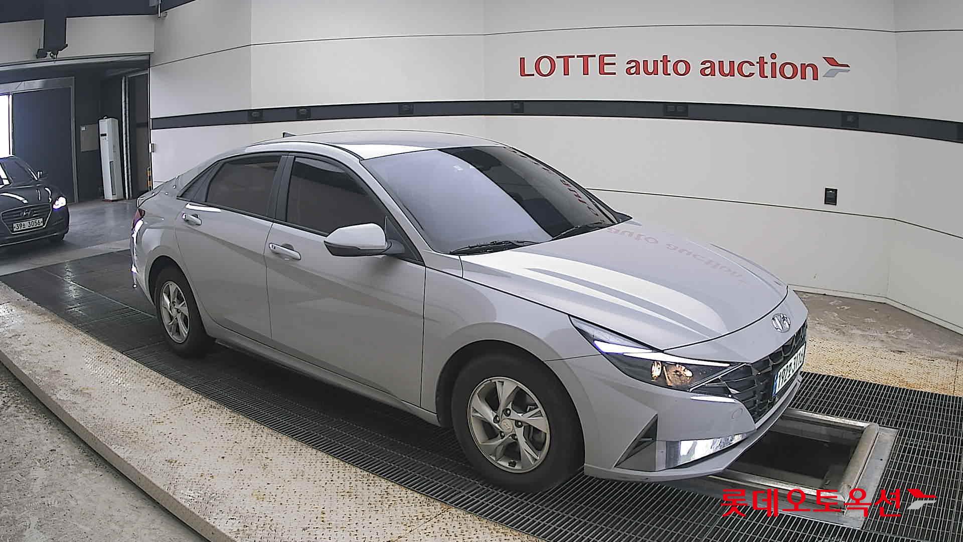 2023 - hyundai avante