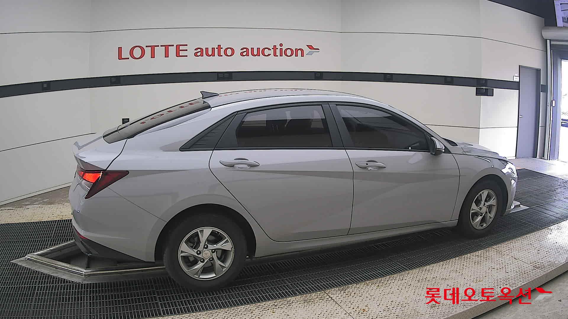 2023 - hyundai avante