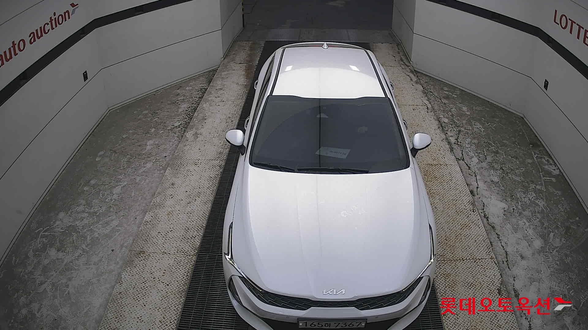 2022 - kia k5