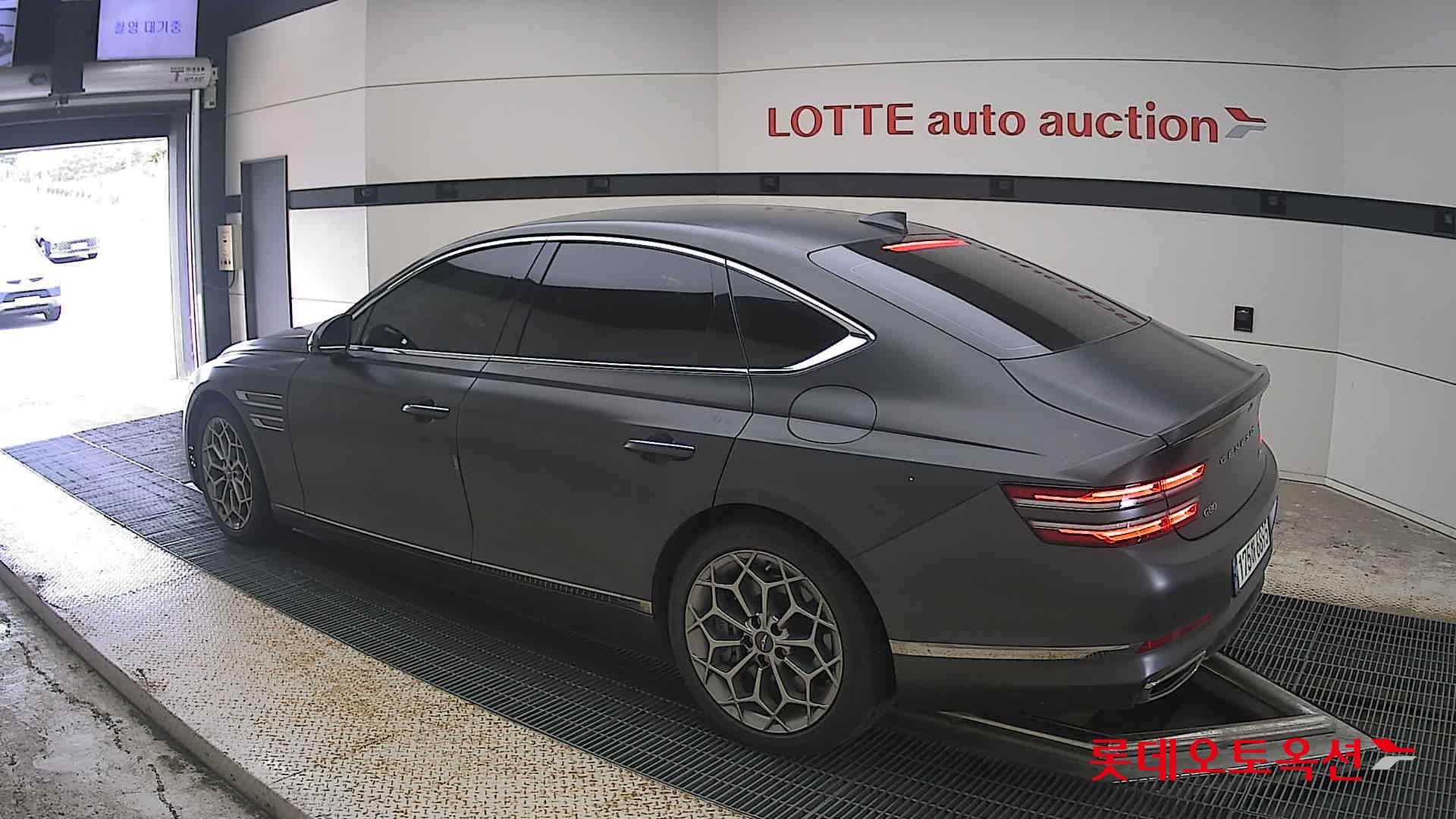 2024 - genesis g80