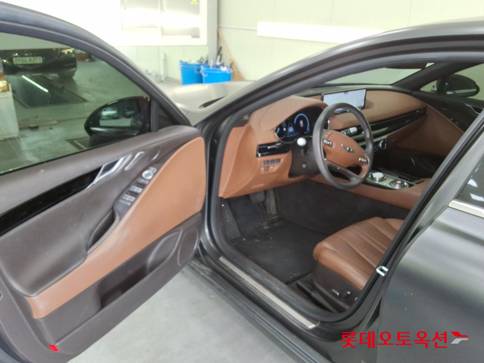 2024 - genesis g80