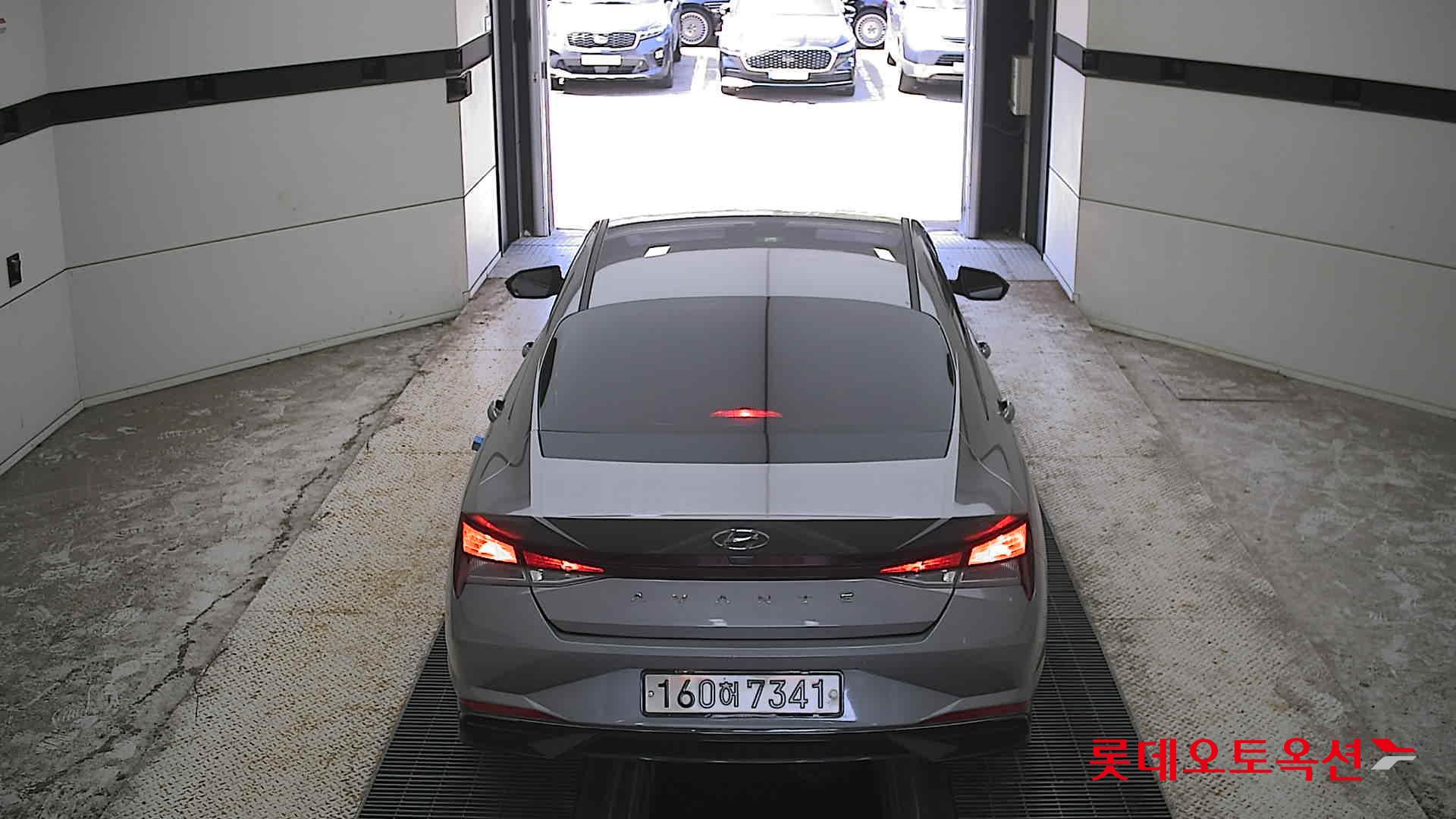 2021 - hyundai avante