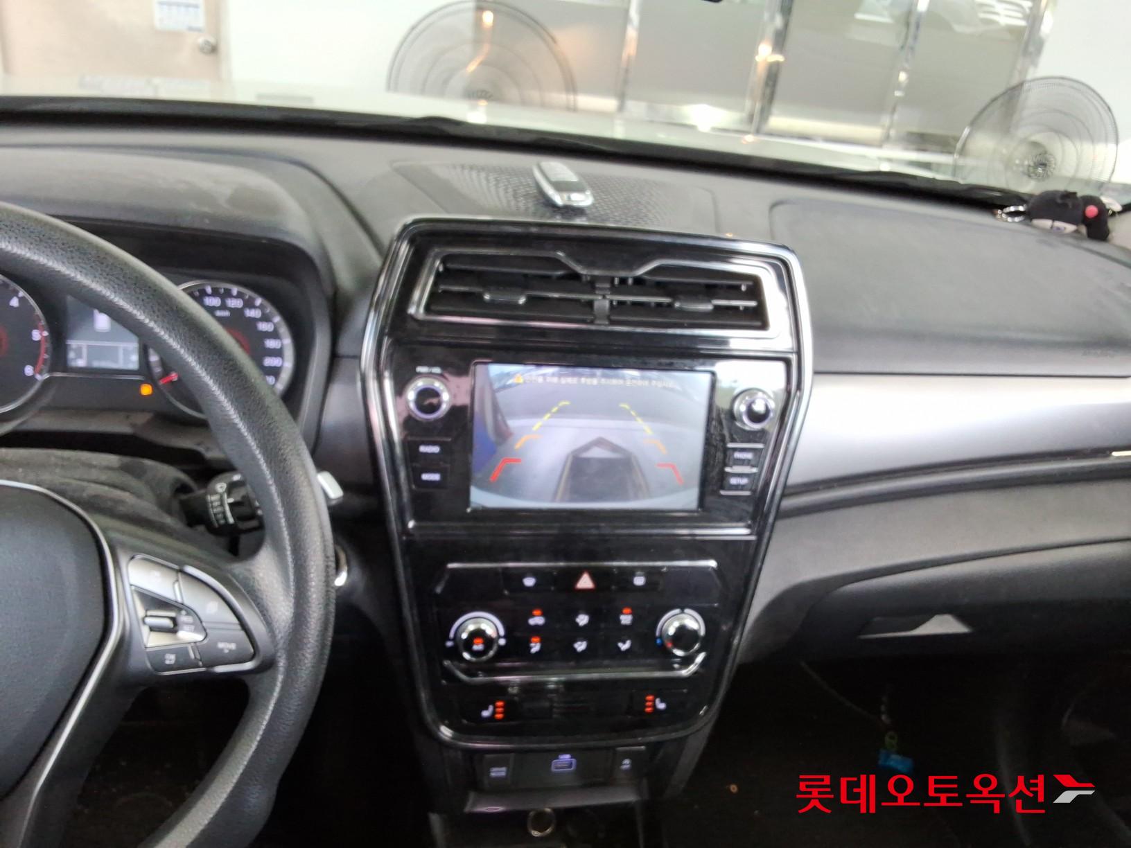 2021 - ssangyong tivoli