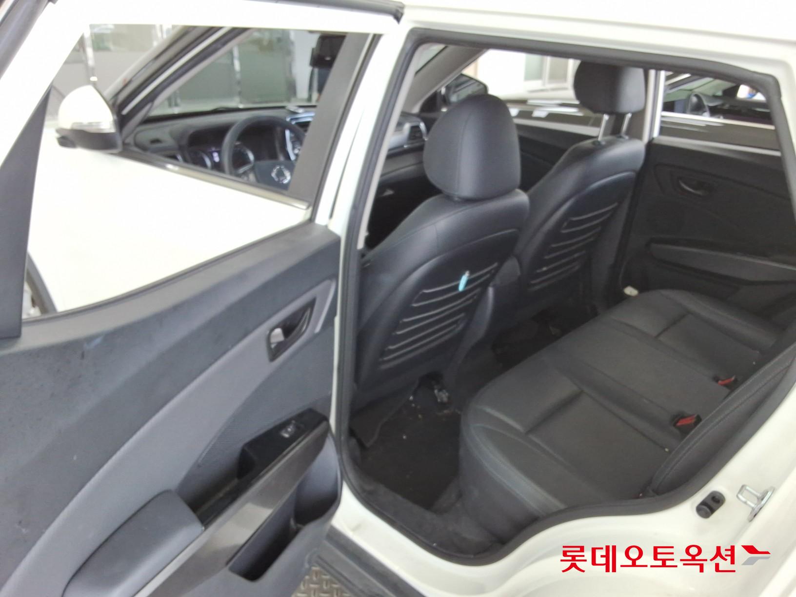 2021 - ssangyong tivoli