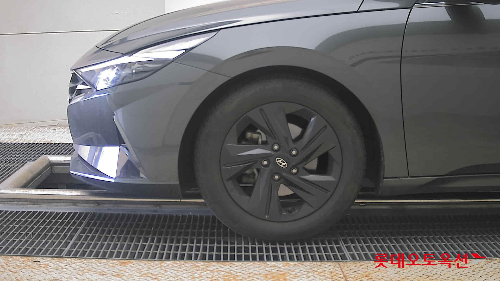 هيونداي أفانتي 2021 INSPIRATION