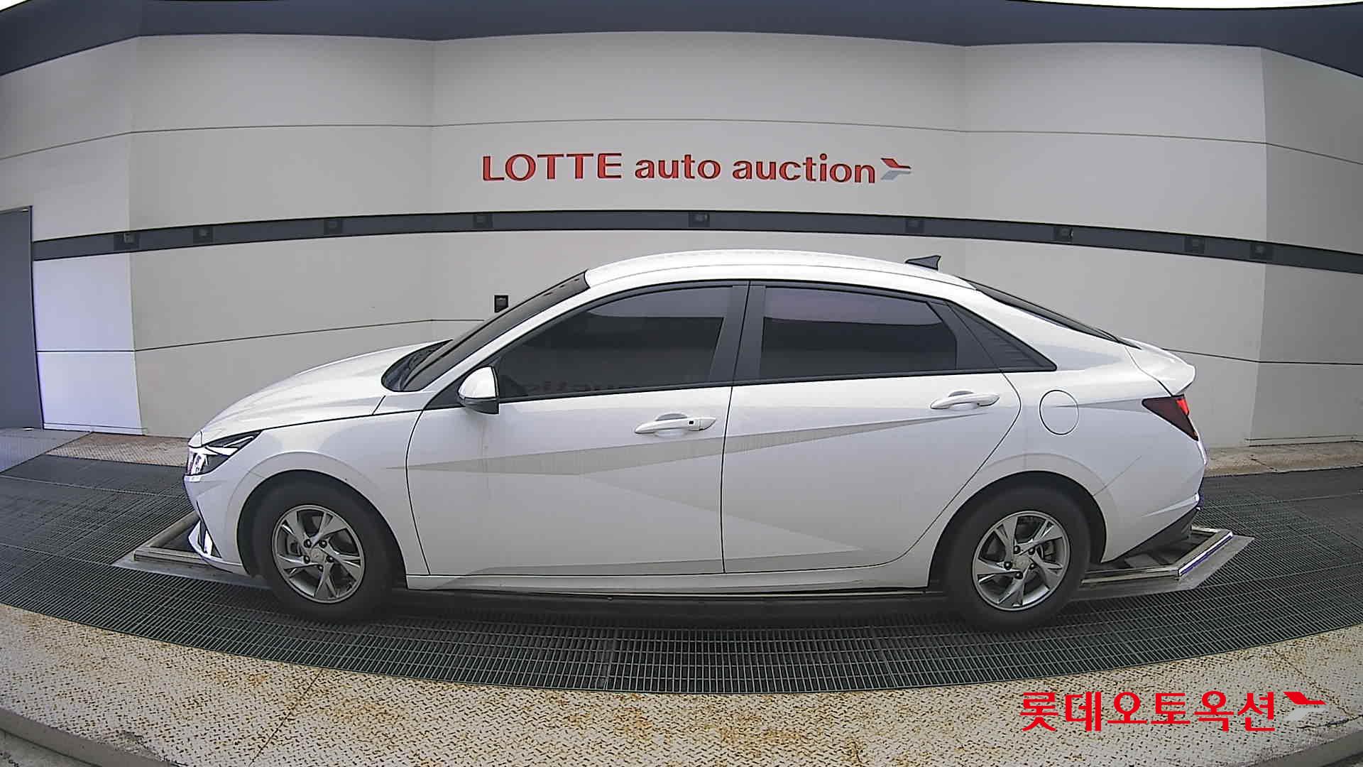 2021 - hyundai avante