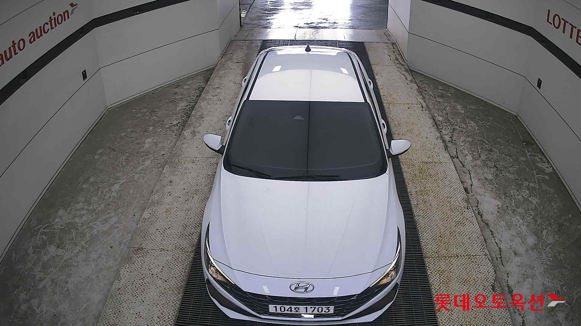 2021 - hyundai avante