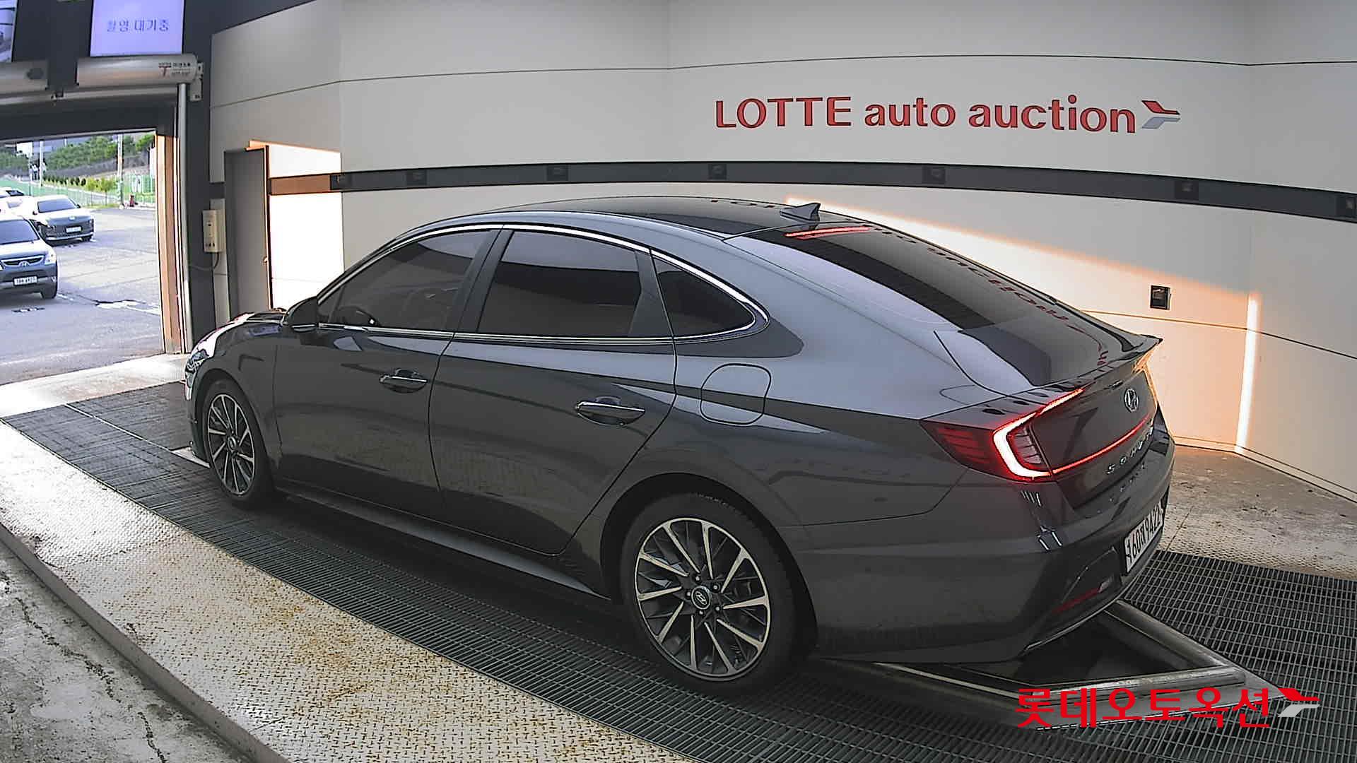 2021 - hyundai sonata