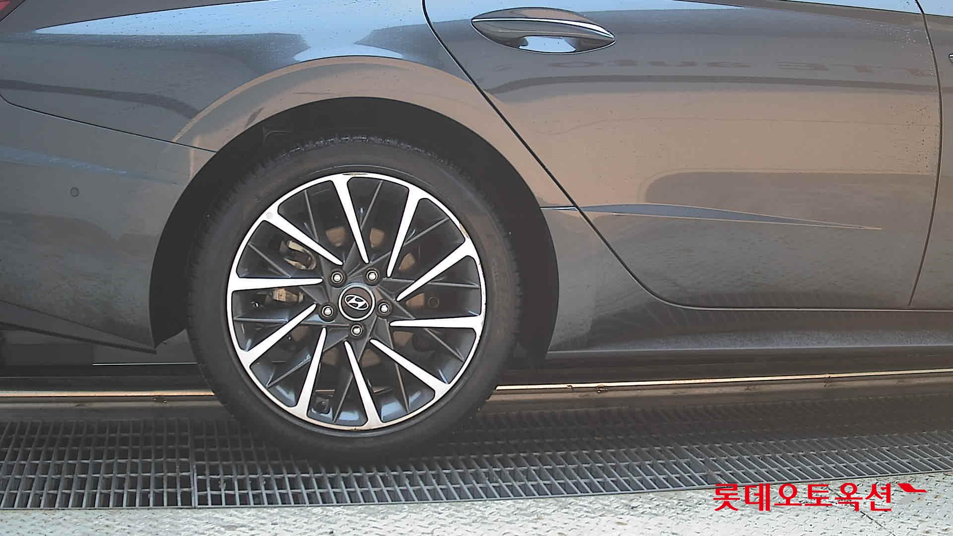 2021 - hyundai sonata