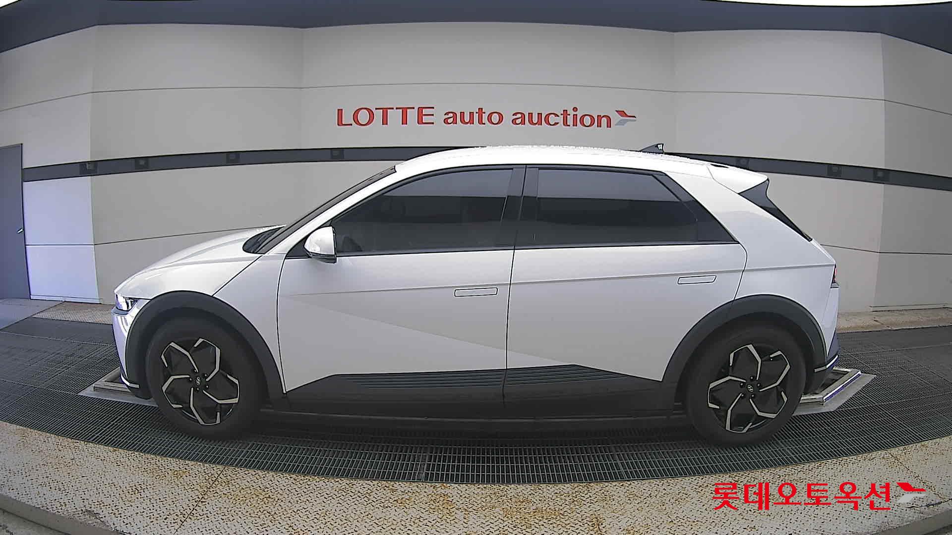 هيونداي أيونيك 2022
