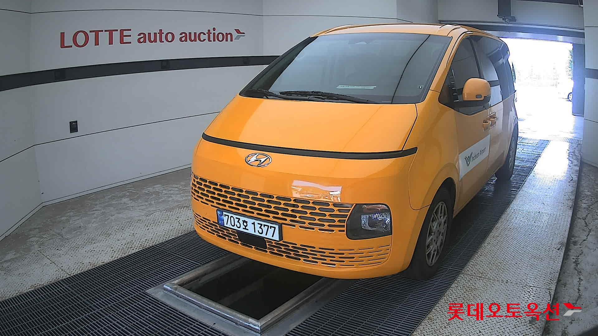 هيونداي Staria 2023 — صورة 2