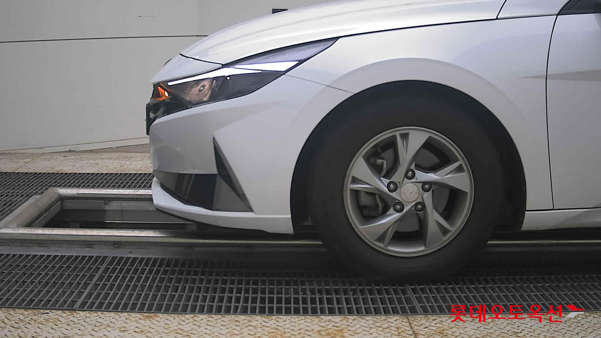 2021 - hyundai avante