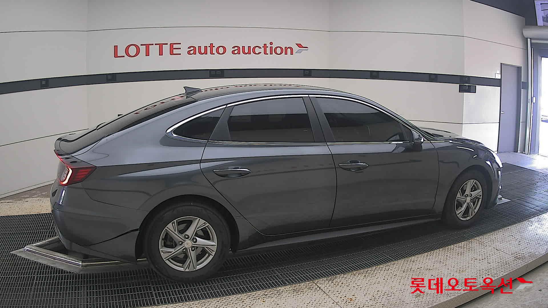 2020 - hyundai sonata
