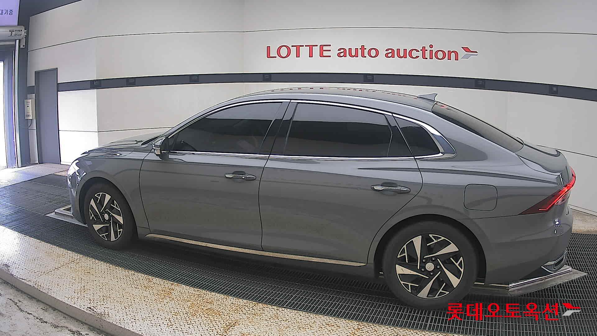 2023 - hyundai grandeur