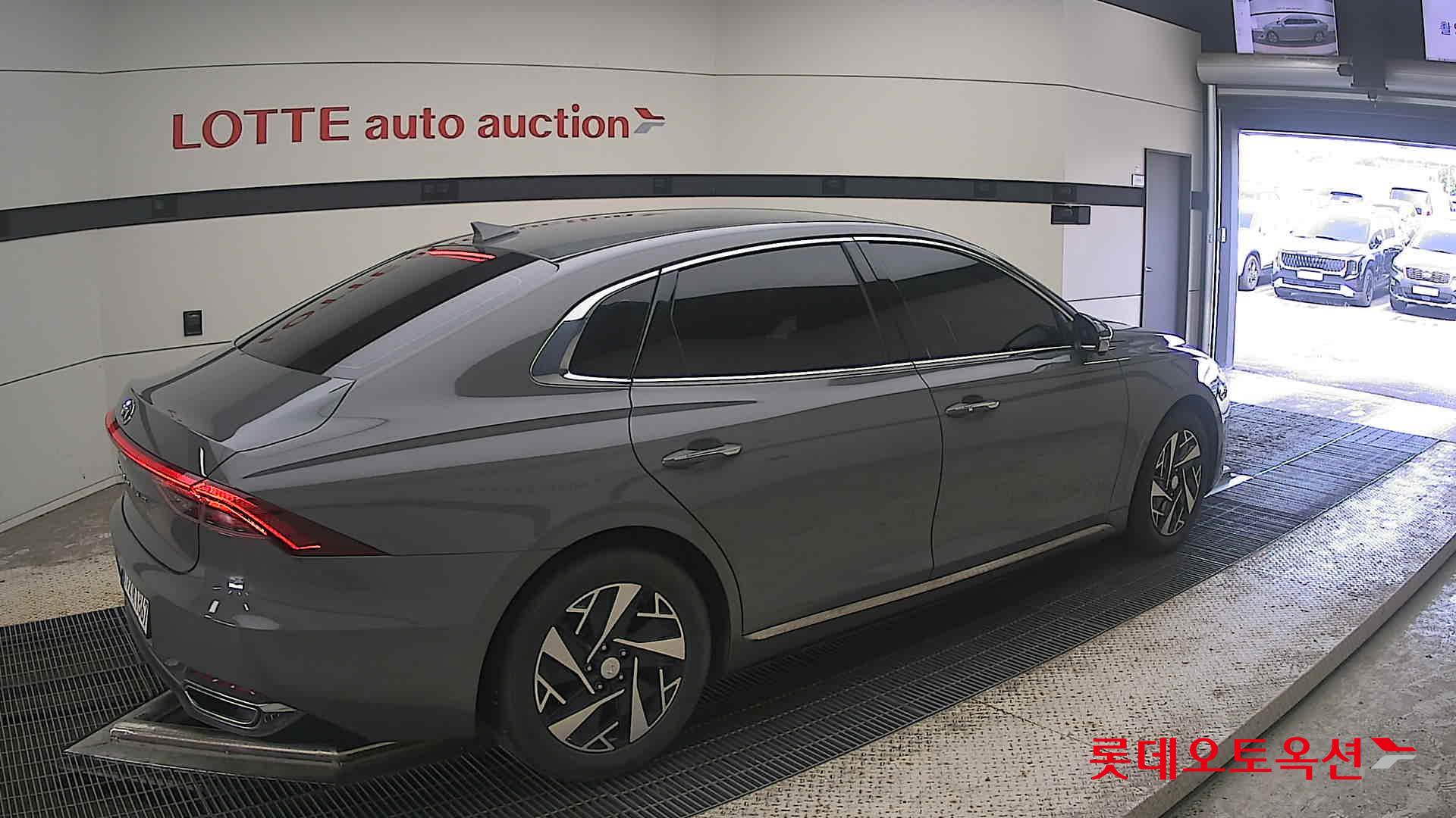 2023 - hyundai grandeur