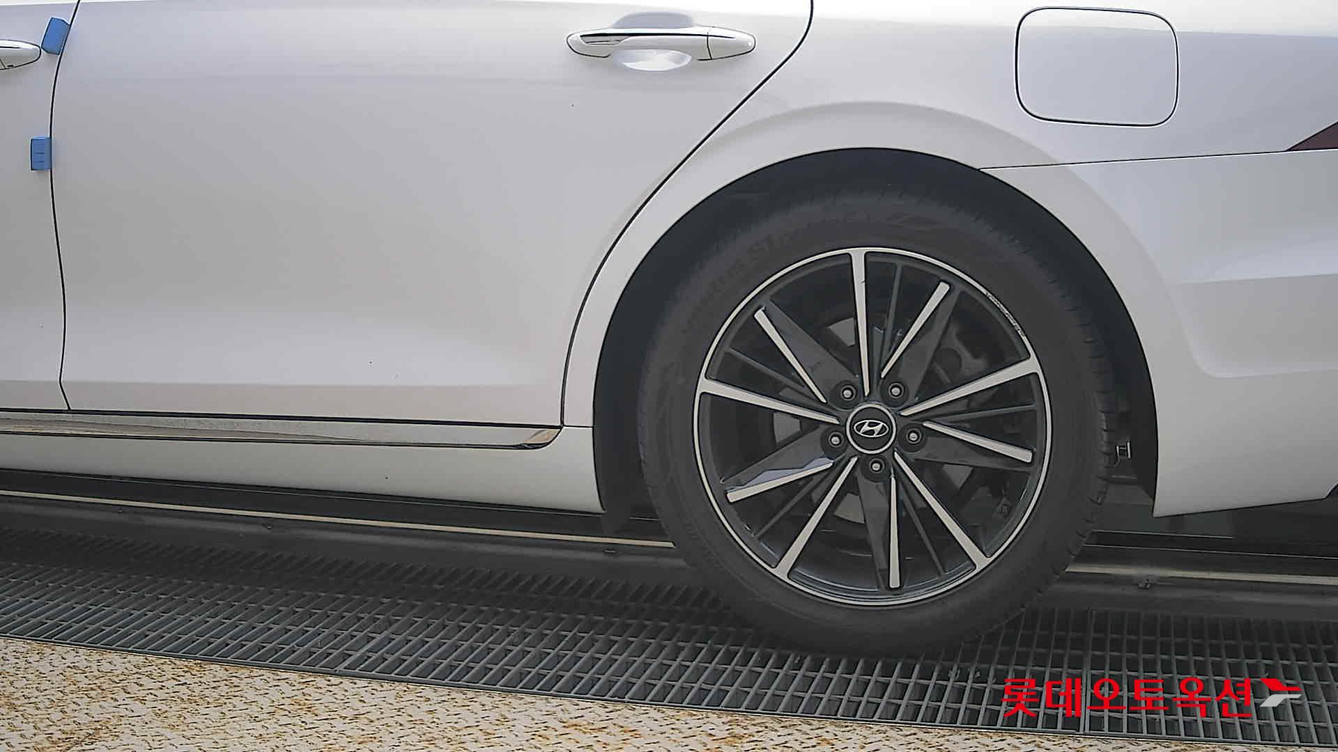 2023 - hyundai grandeur