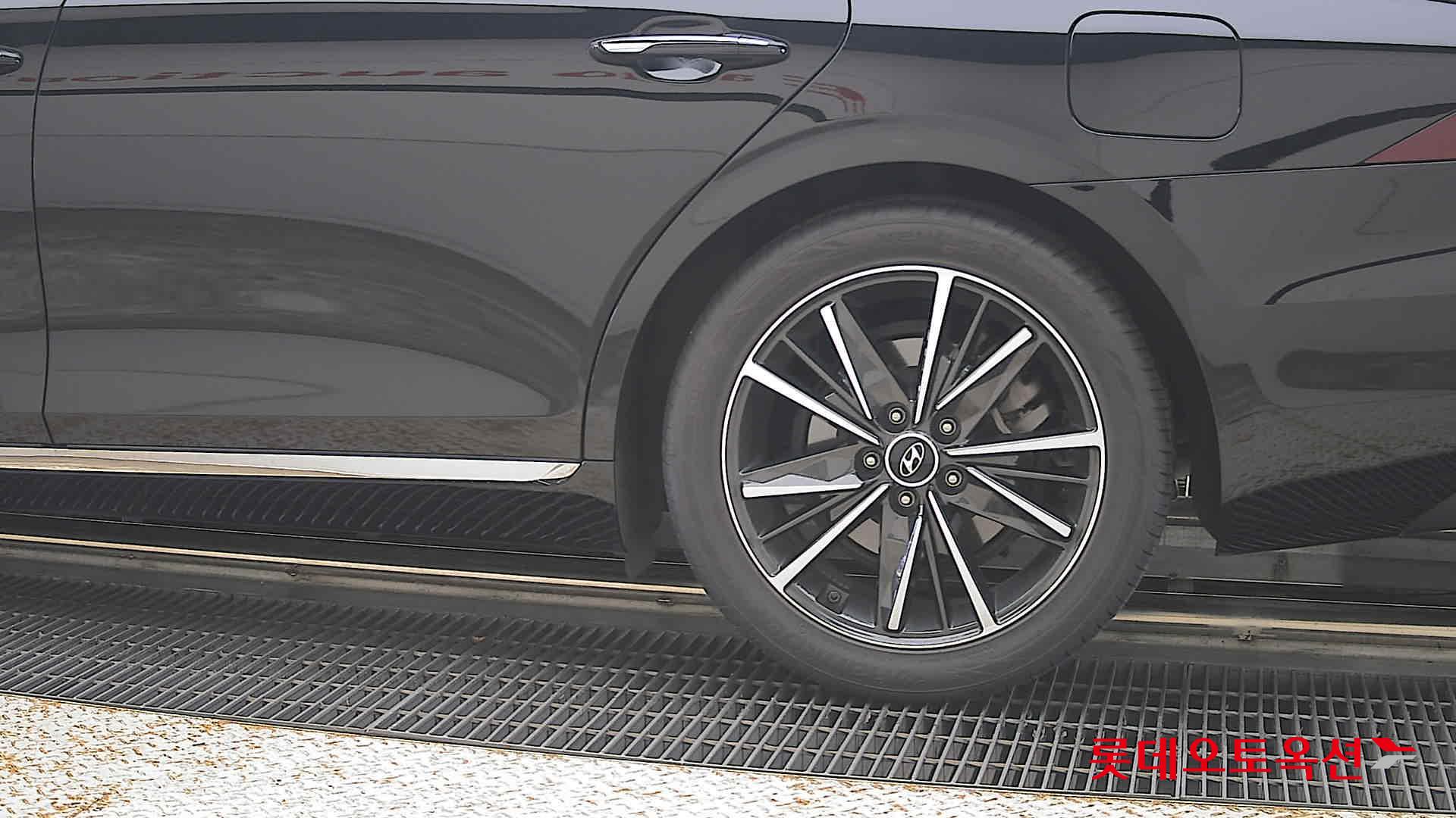 2023 - hyundai grandeur