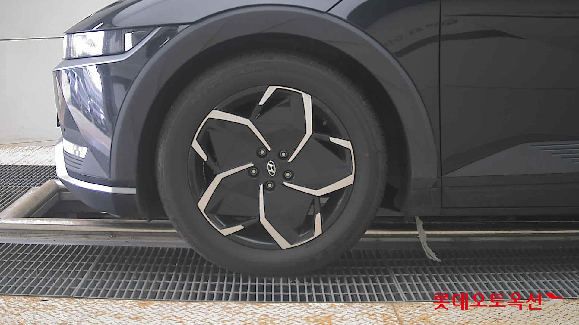 هيونداي أيونيك 2022