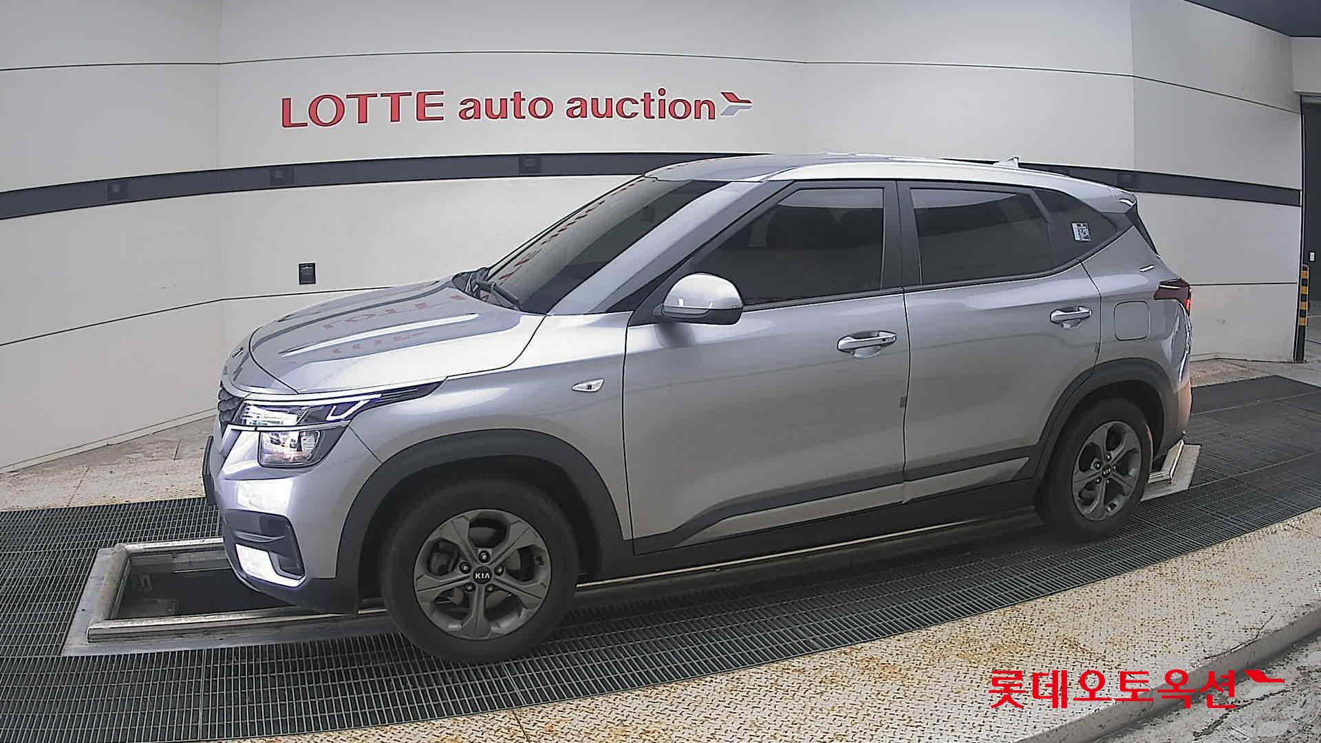 2022 - kia seltos