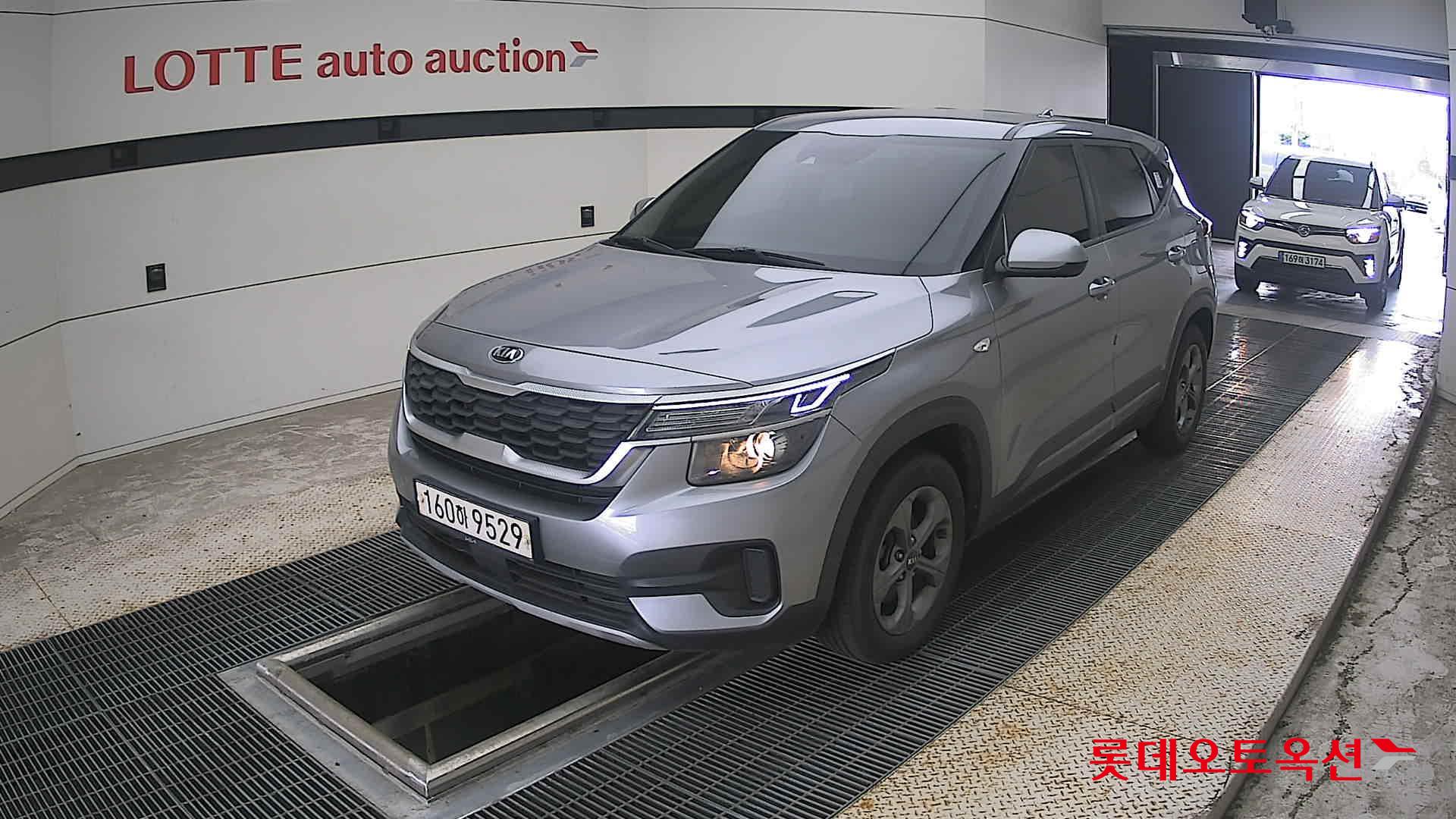 2022 - kia seltos