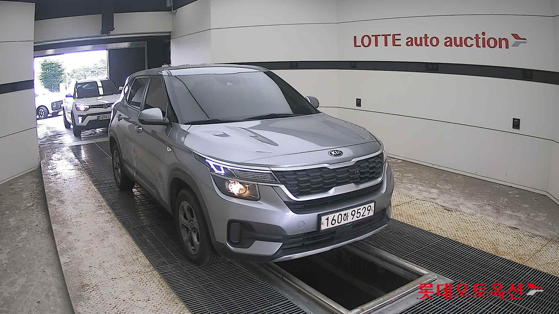 2022 - kia seltos