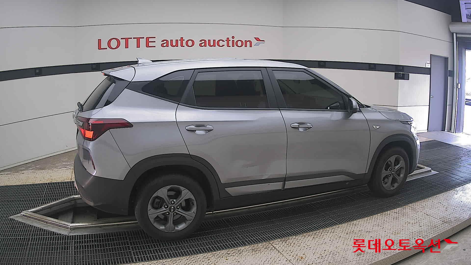 2022 - kia seltos