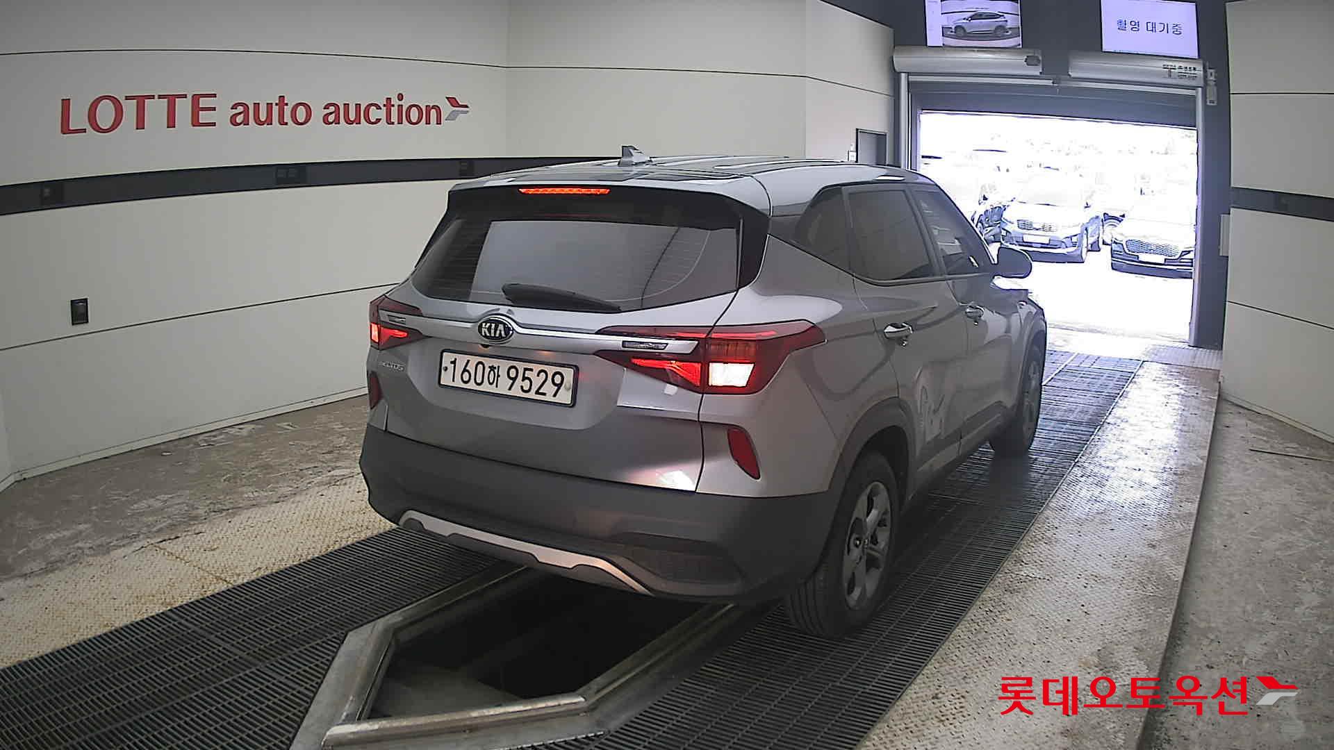 2022 - kia seltos