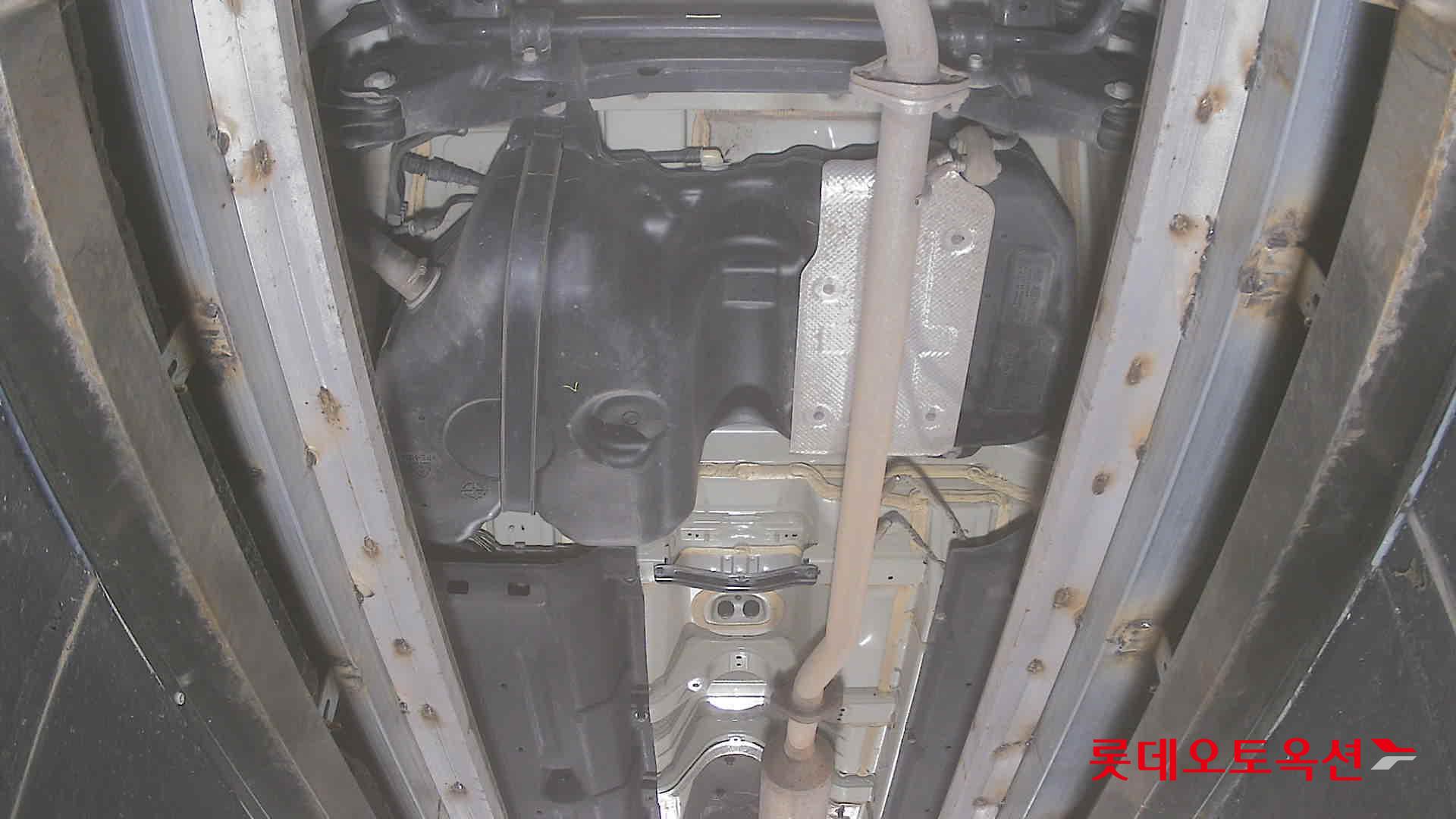 2023 - kia sportage