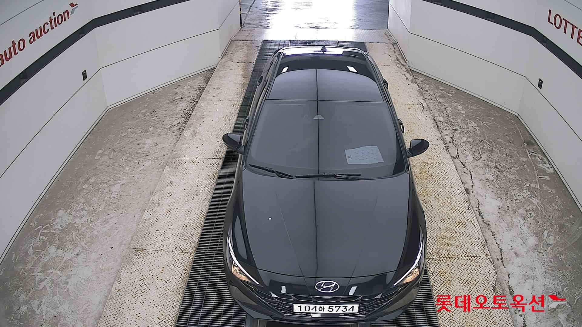 هيونداي أفانتي 2021 MODERN