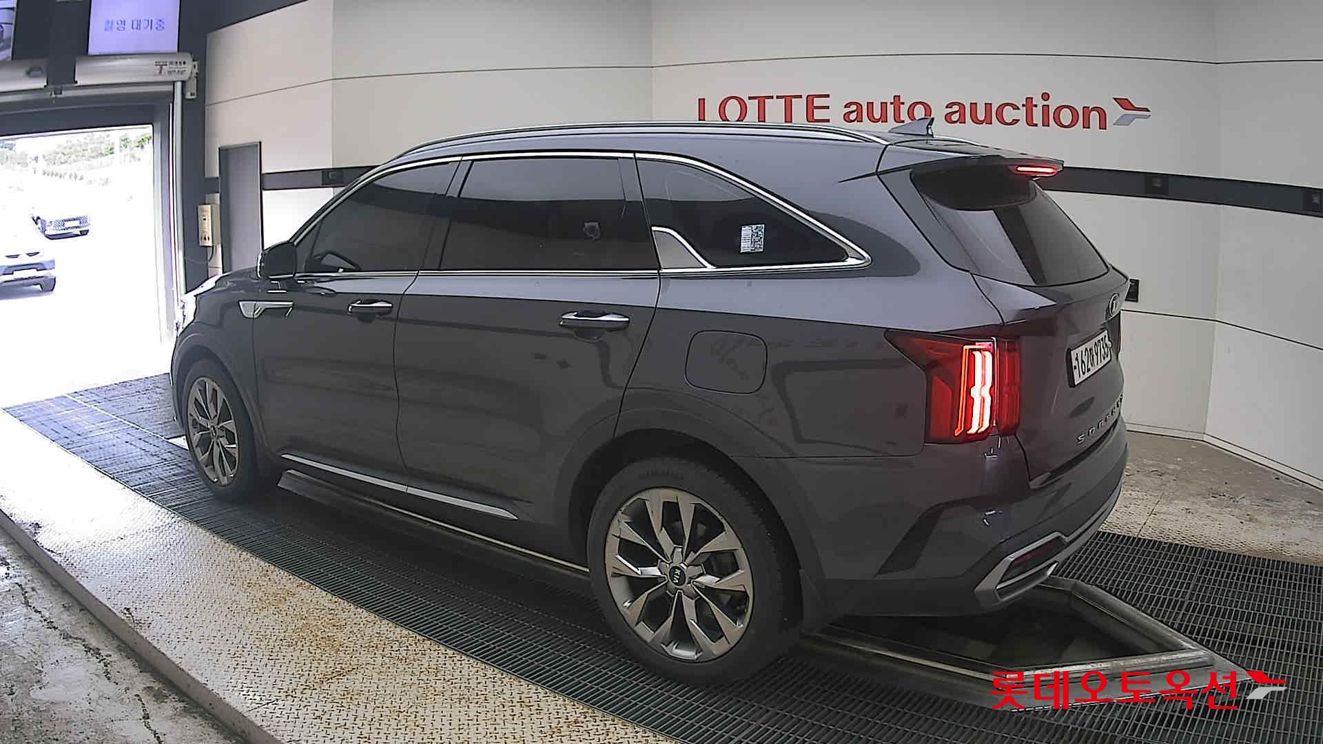 2021 - kia sorento