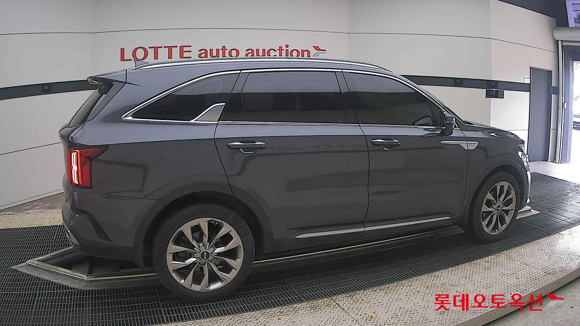 2021 - kia sorento