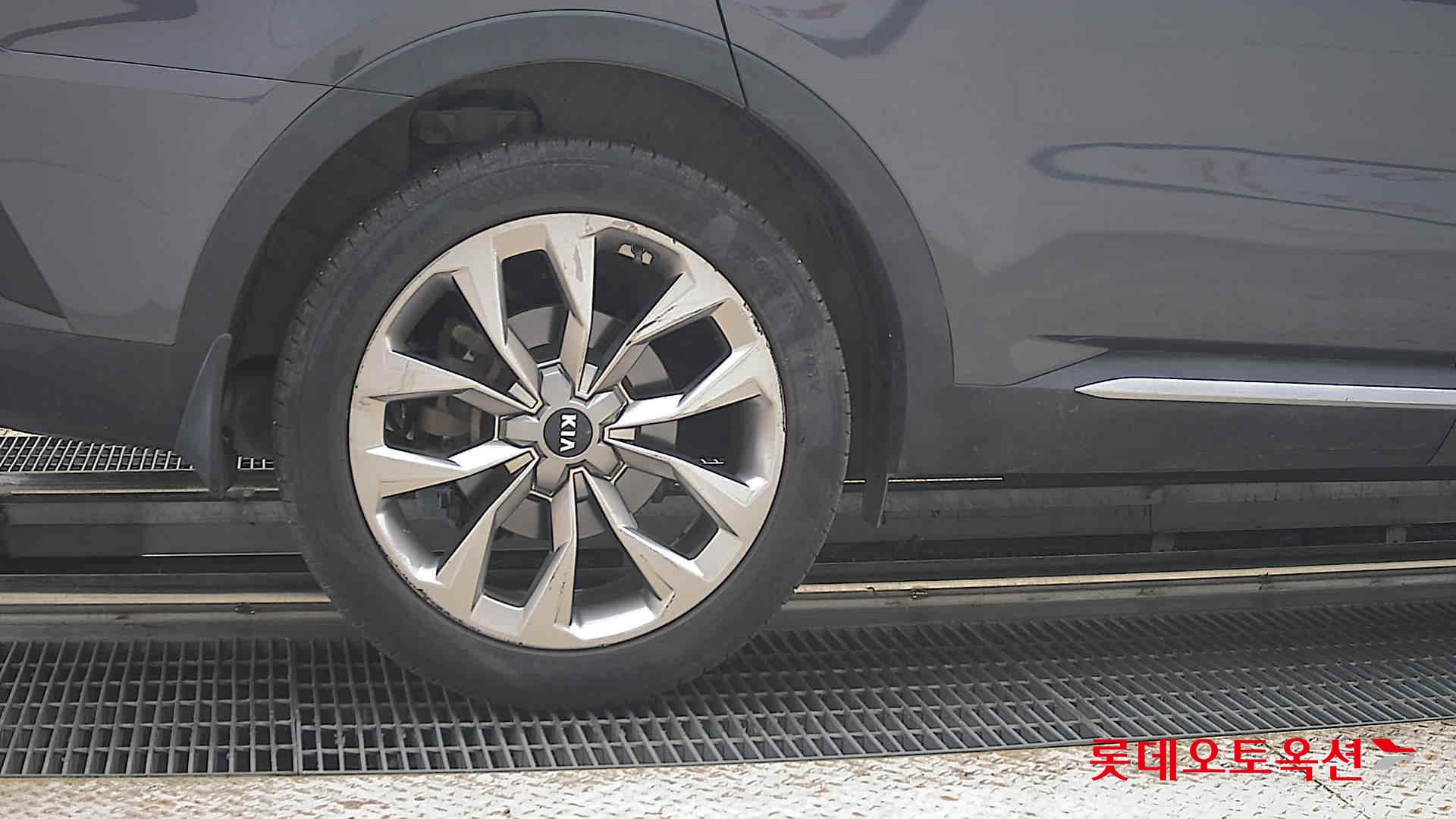 2021 - kia sorento