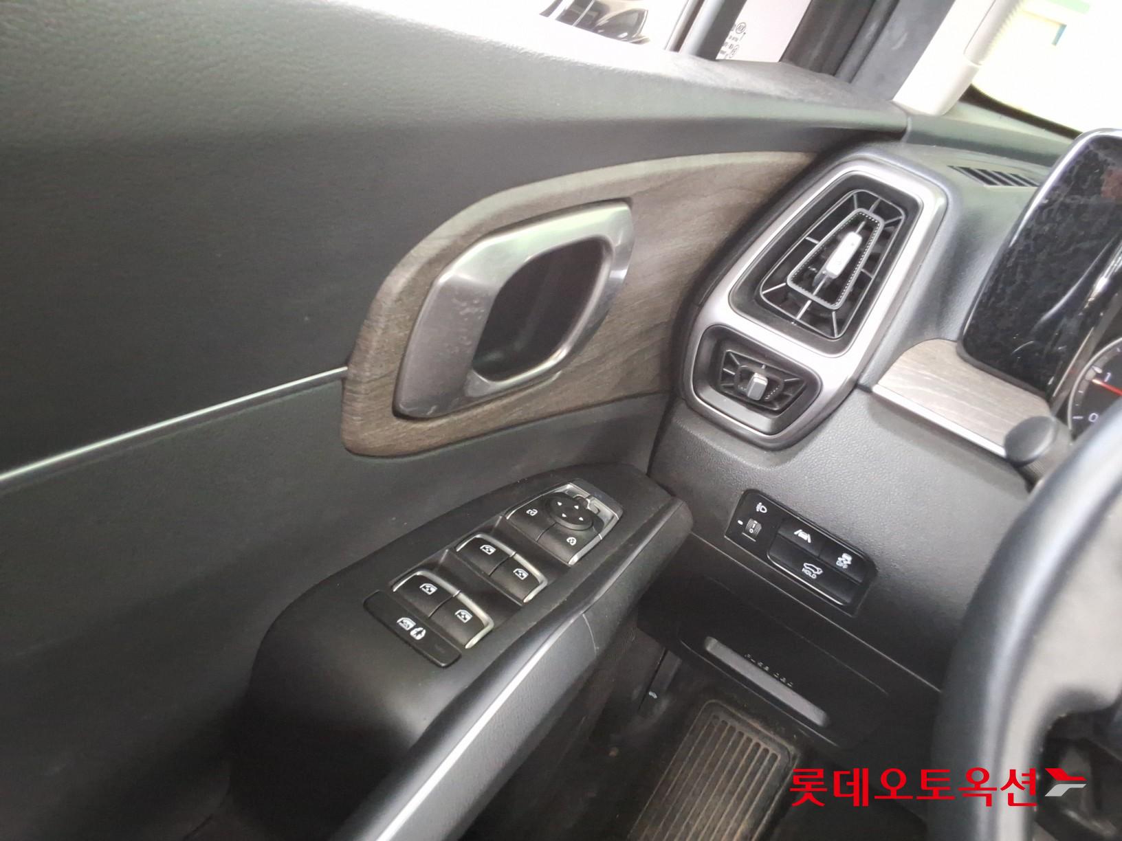 2021 - kia sorento