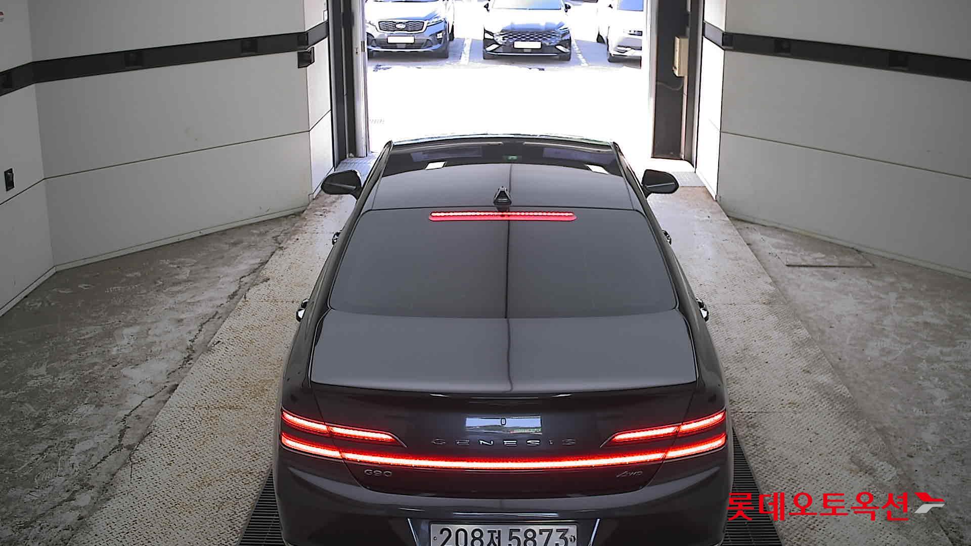 جينيسيس G90 2021 — صورة 11