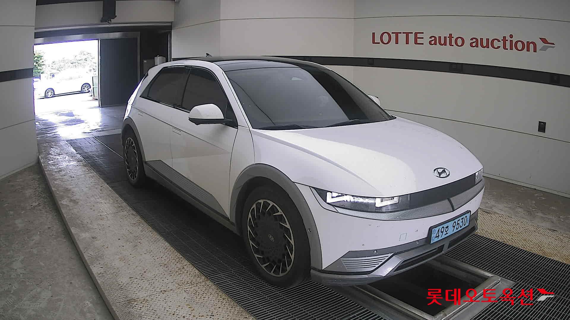 هيونداي Ioniq 2022 — صورة 19