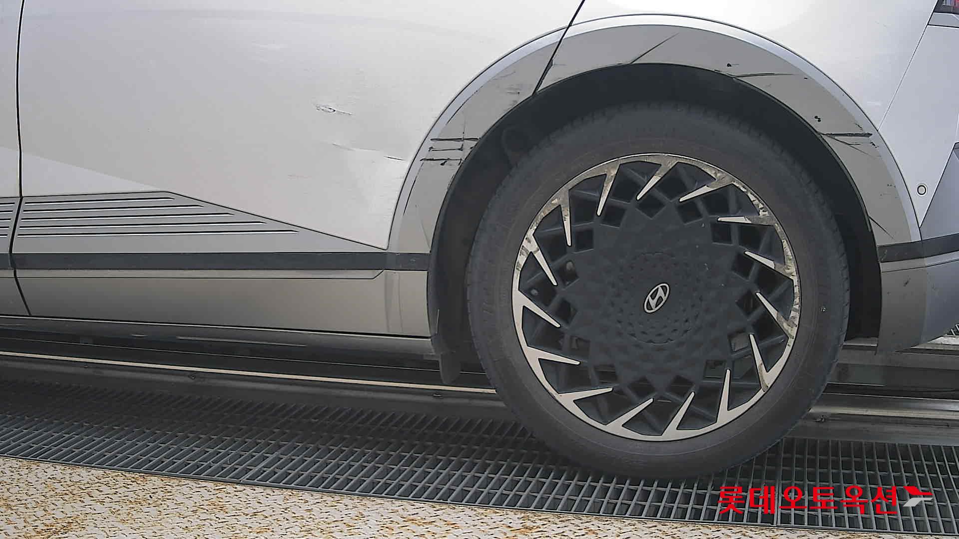 هيونداي Ioniq 2022 — صورة 22