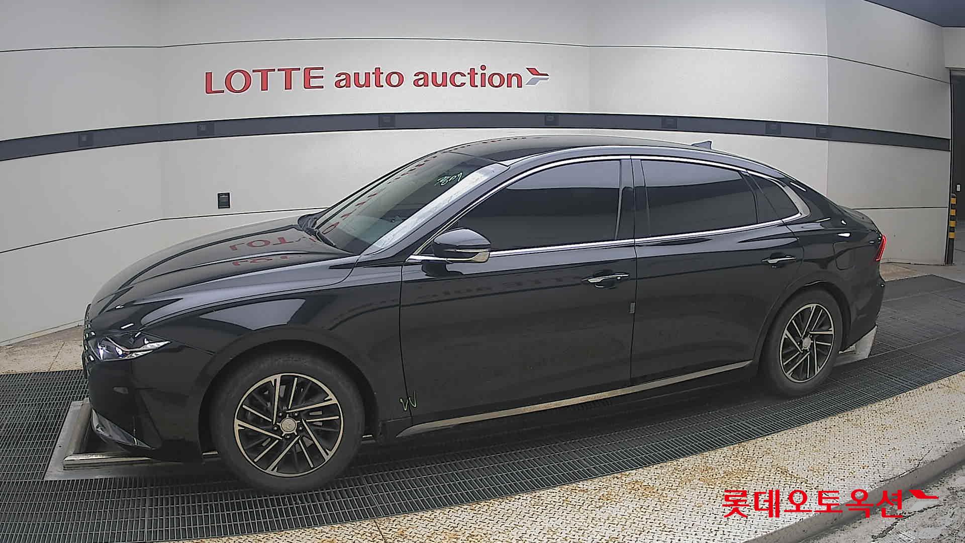 2022 - hyundai grandeur