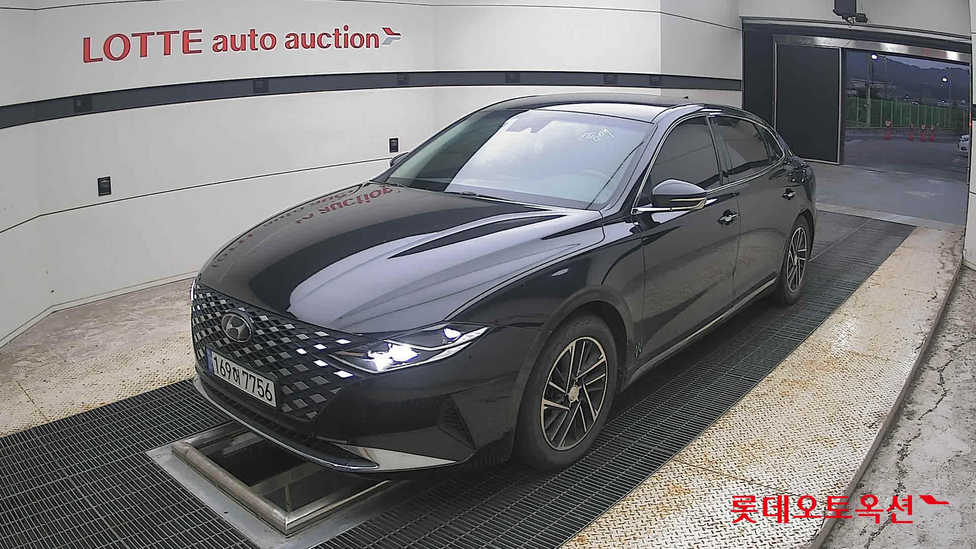 2022 - hyundai grandeur
