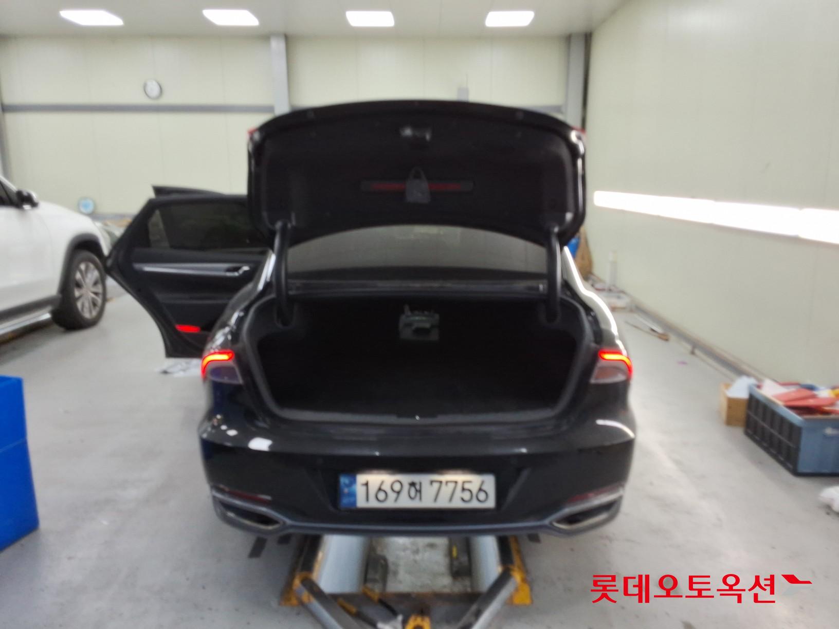 2022 - hyundai grandeur