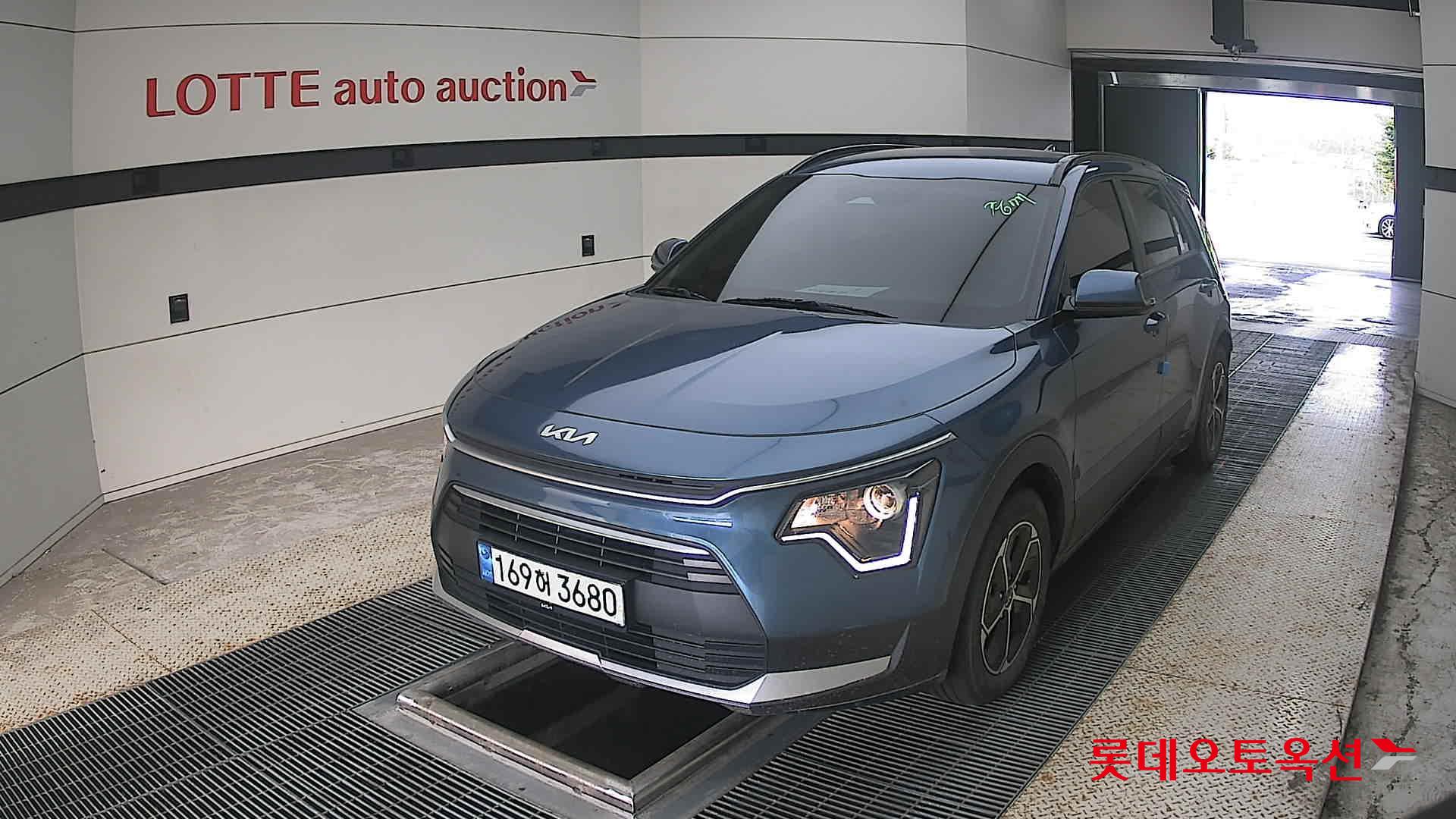 2022 - kia niro