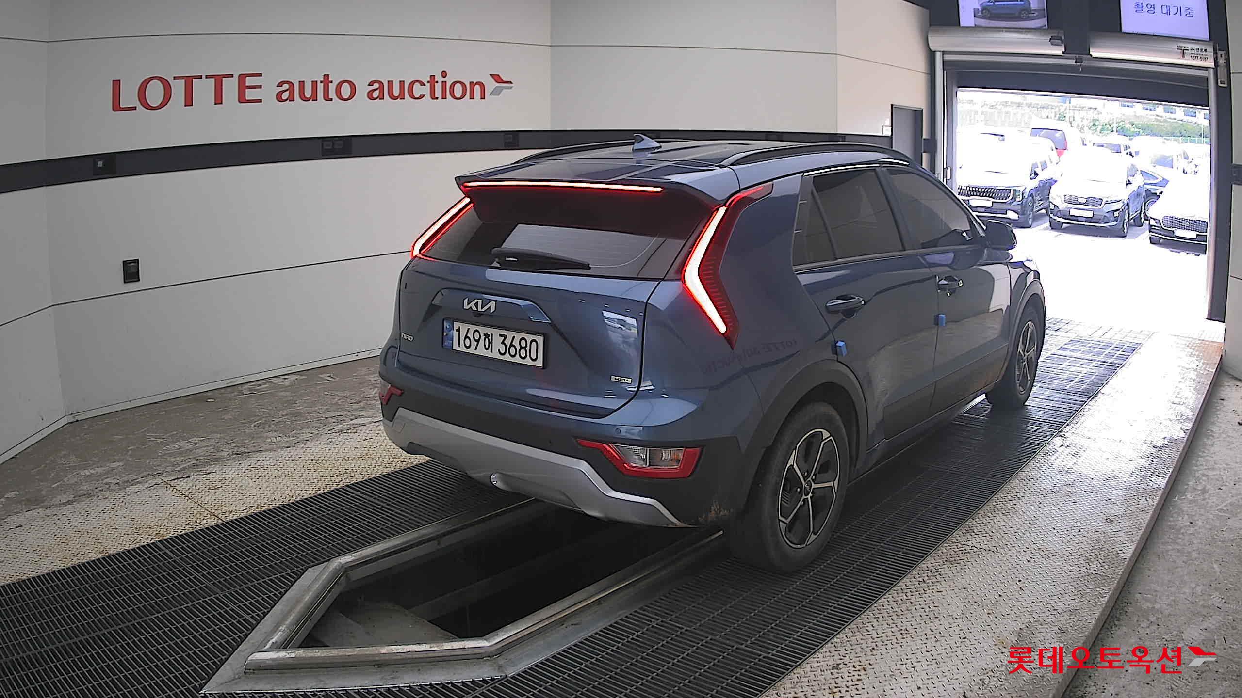 2022 - kia niro