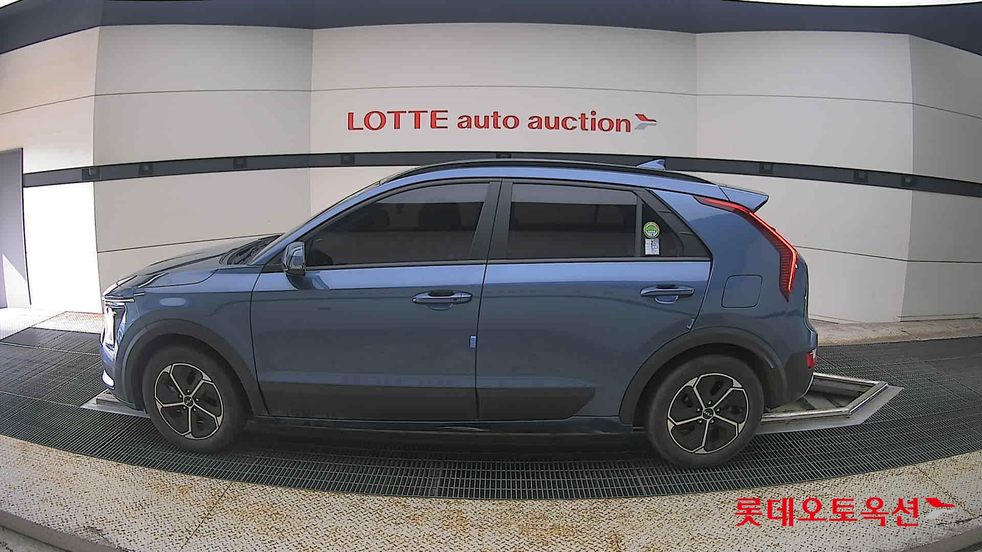 2022 - kia niro