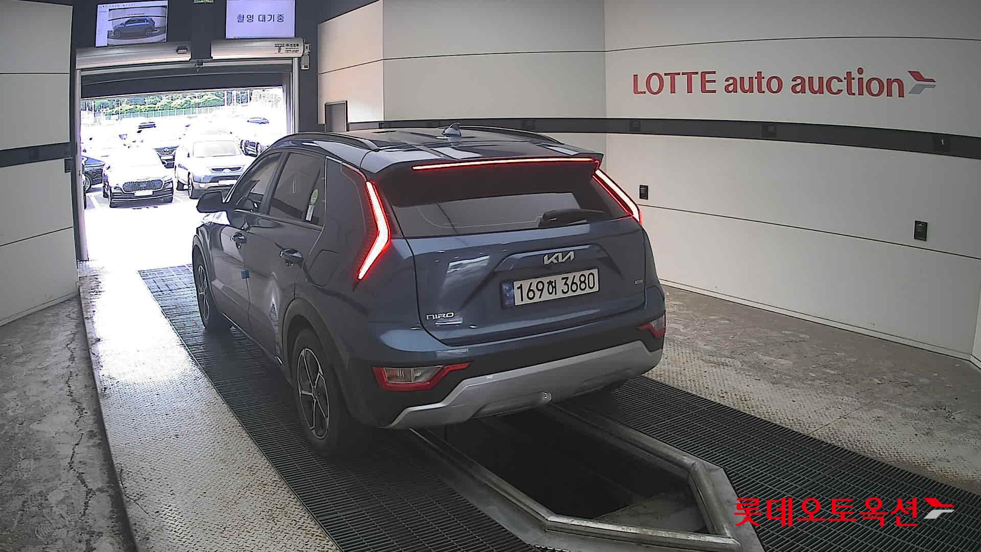 2022 - kia niro