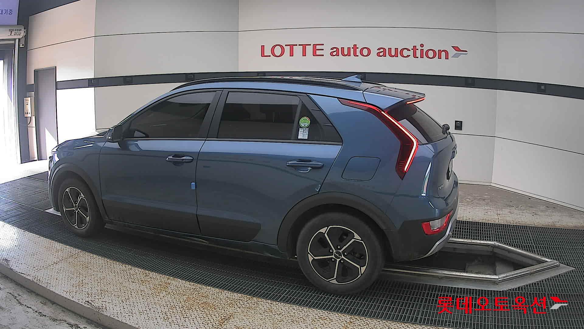 2022 - kia niro