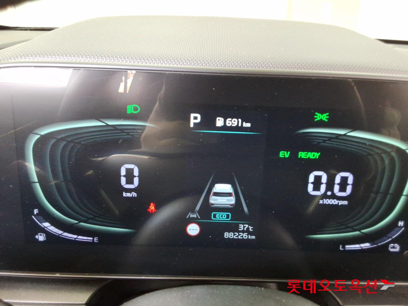2022 - kia niro