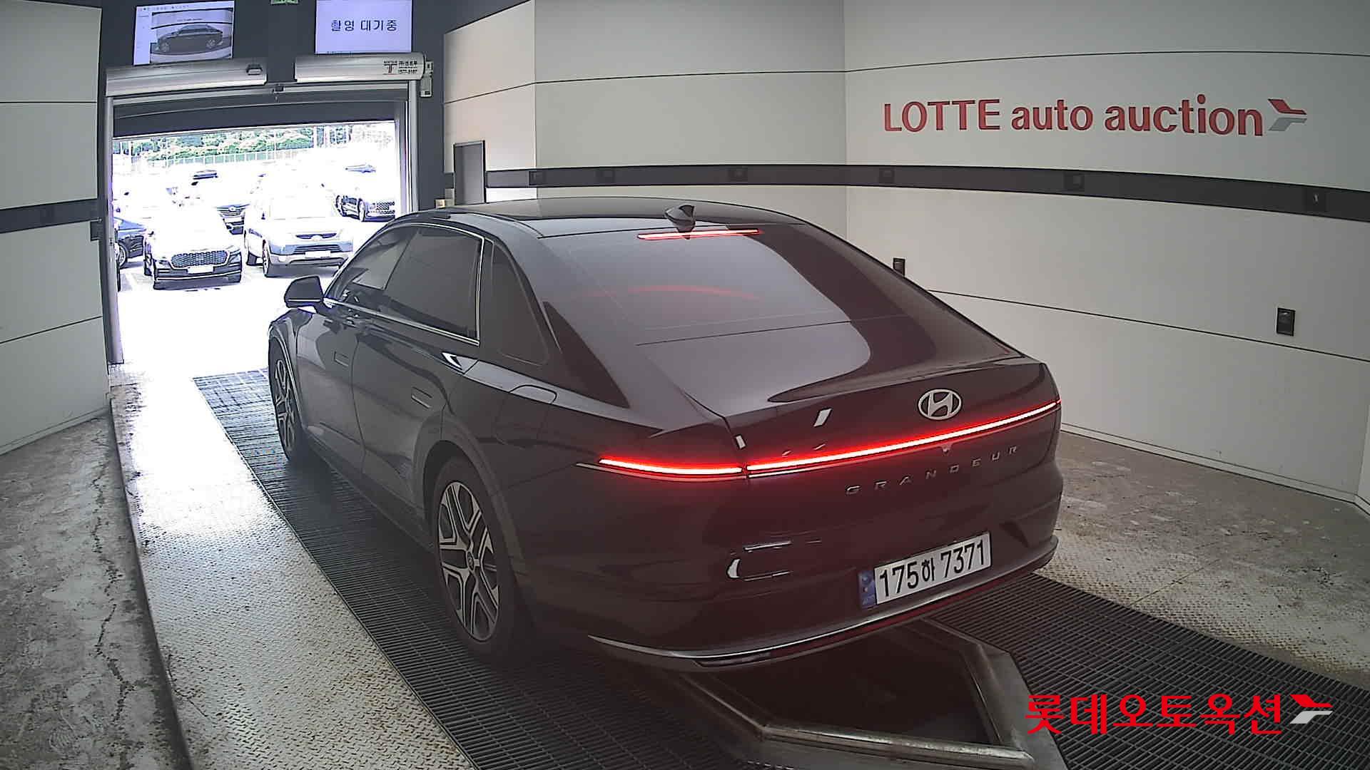 هيونداي جرانديور 2023 AT