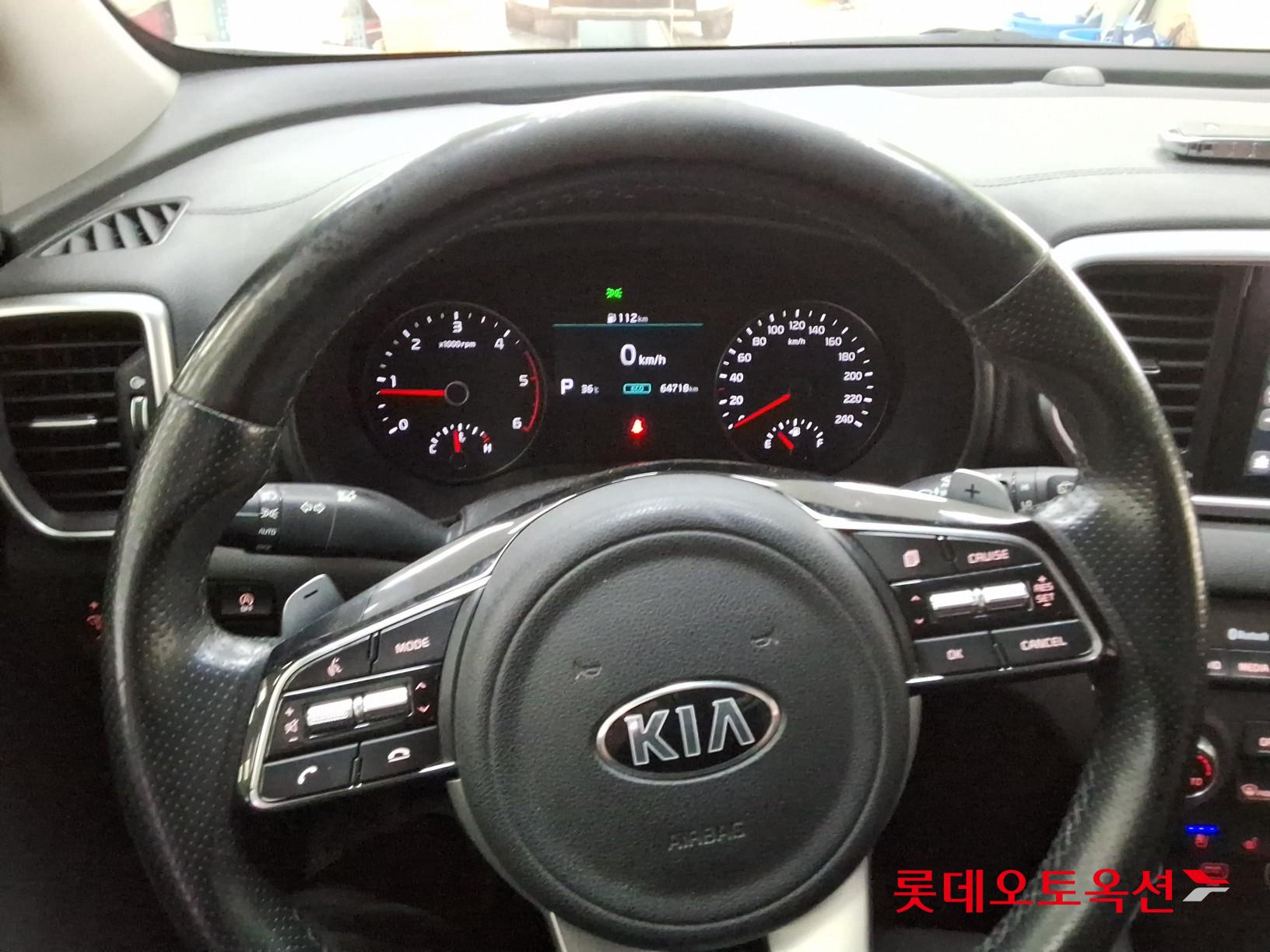 2021 - kia sportage