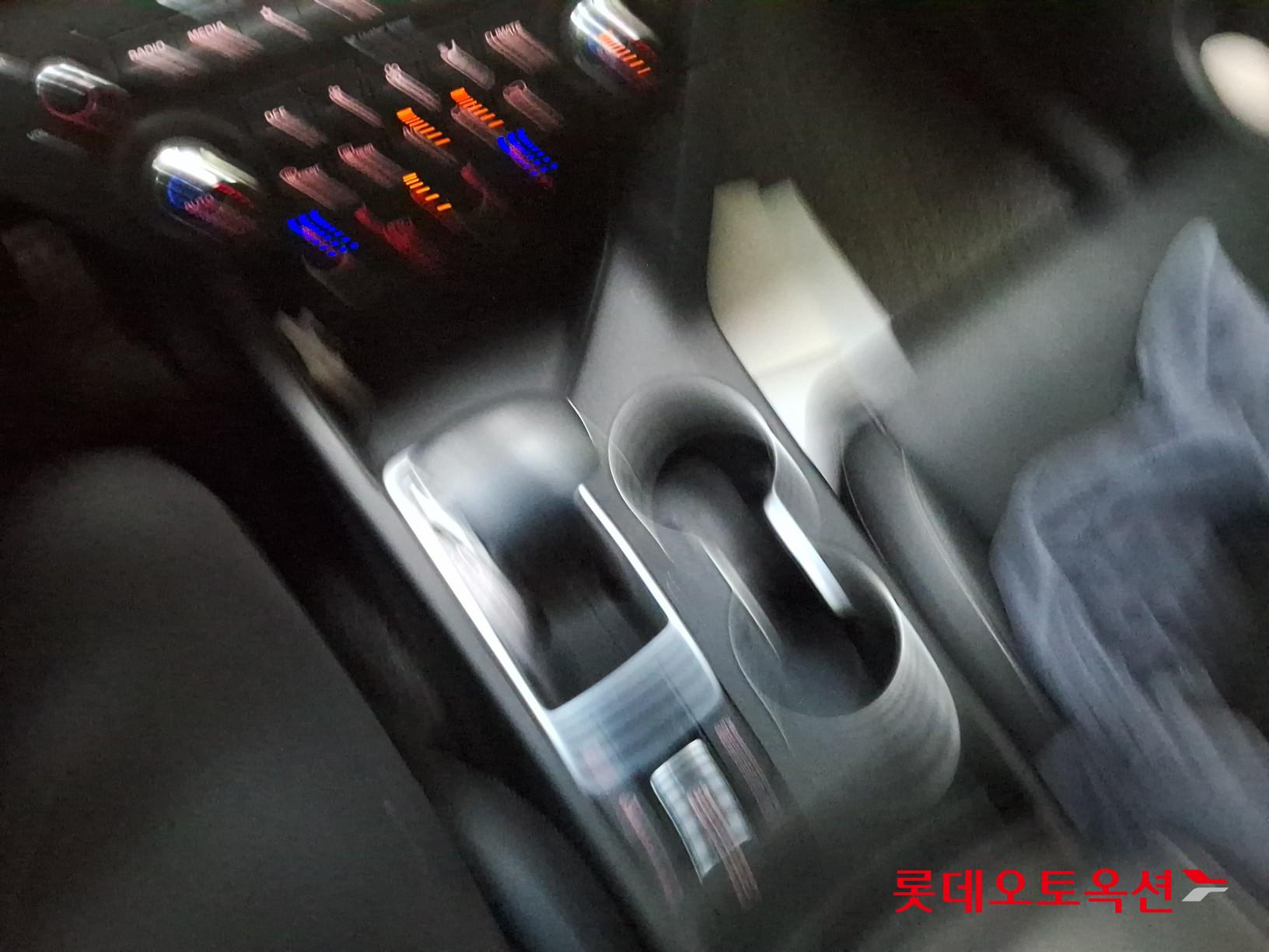 2021 - kia sportage
