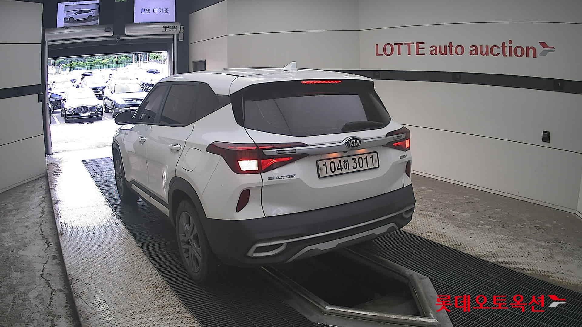 2021 - kia seltos