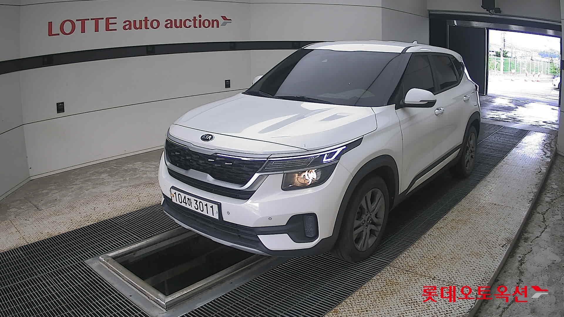 2021 - kia seltos